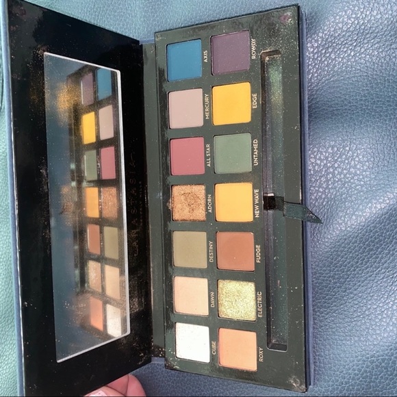 Anastasia Beverly Hills Subculture Palette - Picture 2 of 2